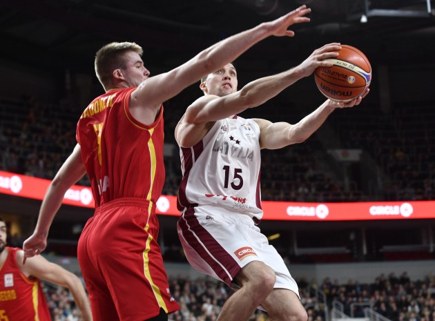 Basketbols, Pasaules kausa atlase: Latvija - Melnkalne - 21
