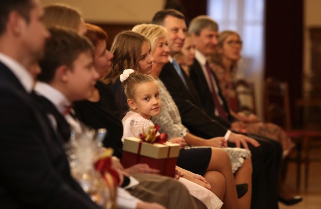 Valsts prezidents tiekas ar Latvijas daudzbērnu ģimenēm - 4