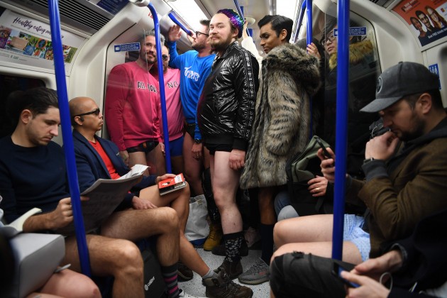 "No Pants Subway Ride" jeb "Diena bez biksēm metro" - 30