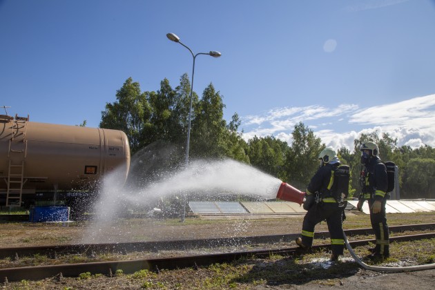 Mācībās Rīgā imitē ekoloģisko katastrofu uz dzelzceļa - 30