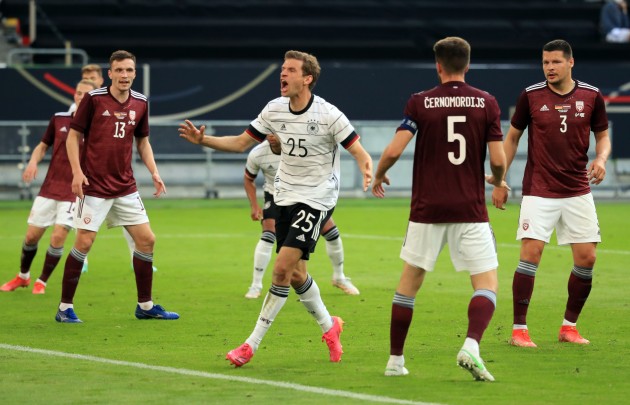 Futbols, Pārbaudes spēle: Latvija - Vācija - 1
