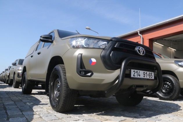 Čehijas armija atsakās no UAZ par labu 'Toyota' - 2