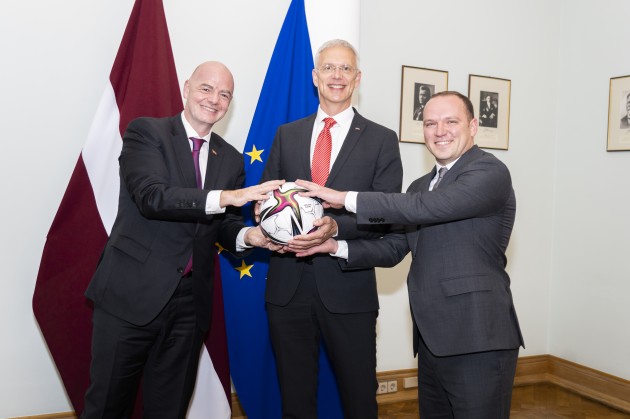 Futbols, FIFA prezidents Džanni Infantīno tiekas ar Ministru prezidentu Krišjāni Kariņu - 14