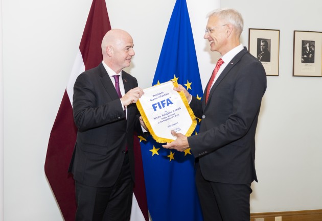 Futbols, FIFA prezidents Džanni Infantīno tiekas ar Ministru prezidentu Krišjāni Kariņu - 18