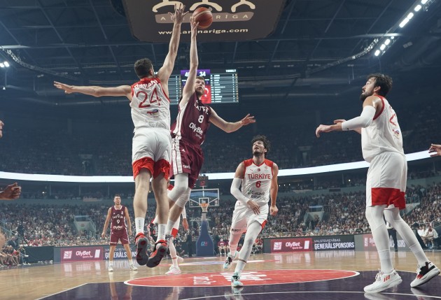 Basketbols, Pasaules kausa atlase: Latvija - Turcija - 65