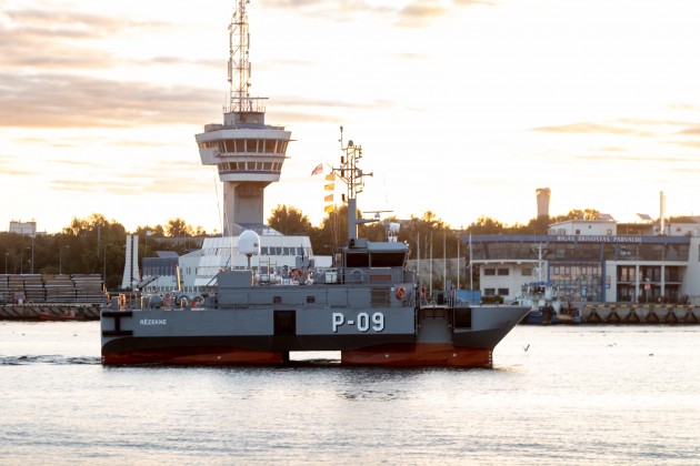 Rīgas ostā ieradies ASV Jūras spēku desantkuģis “USS Kearsarge” - 3