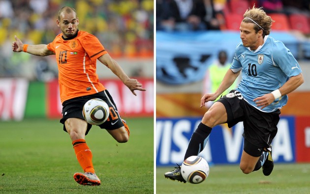 Sneijder vs Forlan