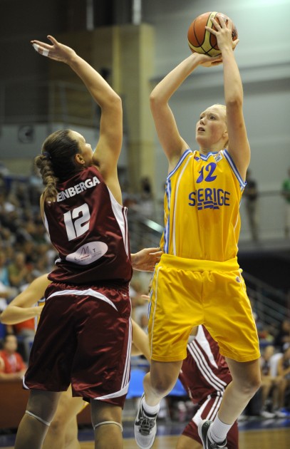 Latvija-Zviedrija U20 sieviešu basketbols - 3