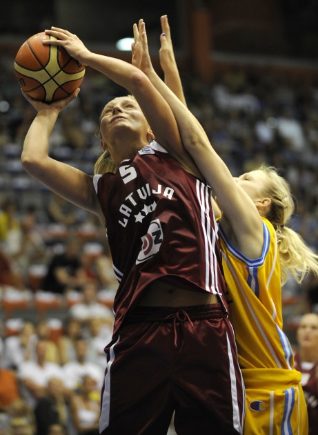Latvija-Zviedrija U20 sieviešu basketbols - 13