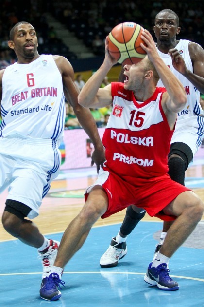 EČ basketbolā: Lielbritānija -Polija - 10