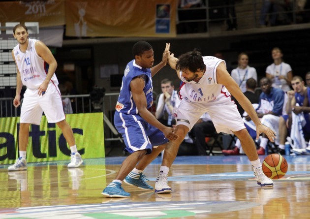 EČ basketbolā: Francija - Serbija - 1