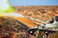 Lībijas nemiernieki uzbrūk