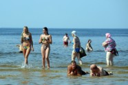 Vasaras karstākā diena Majoru pludmalē - 15