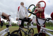 Dombrovskis un Latvijas sportisti olimpiskajā ciematā - 58
