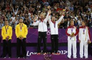 Pļaviņš/Šmēdiņš saņem olimpiskās bronzas medaļas