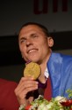 Tūkstošiem valmieriešu sveic divkārtējo olimpisko čempionu Māri Štrombergu - 25