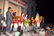 Tūkstošiem valmieriešu sveic divkārtējo olimpisko čempionu Māri Štrombergu - 31