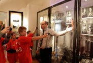 Bērni rada digitālu muzeja gidu