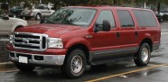 2005-Ford-Excursion
