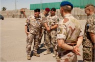 Saeimas deputāti vizītē Afganistānā tiekas ar Latvijas karavīriem - 1