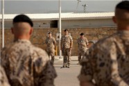 Saeimas deputāti vizītē Afganistānā tiekas ar Latvijas karavīriem - 6