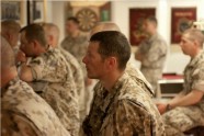 Saeimas deputāti vizītē Afganistānā tiekas ar Latvijas karavīriem - 9