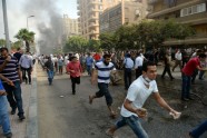 Ēģiptes policija sākusi Mursi atbalstītāju nometņu likvidēšanu