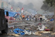 Ēģiptes policija sākusi Mursi atbalstītāju nometņu likvidēšanu - 13