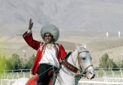Turkmenistana-hipodroms05