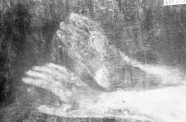 Danajas rokas no Rembranta slavenās gleznas