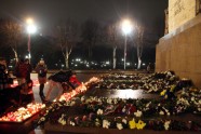 Latvijā piemin Maxima traģēdijas upurus - 42