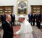 Putins tiekas ar Romas pāvestu Francisku - 7