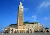 MAROKA. Hasana_2 mošeja Kasablankā
