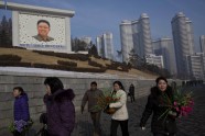 Ziemeļkorejā piemin Kimu Čeniru - 14