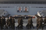 Ziemeļkorejā piemin Kimu Čeniru - 15