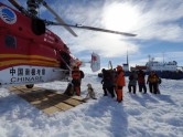  Sākta cilvēku evakuēšana no Antarktikā iesalušā Krievijas kuģa - 14