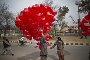 Pakistan Valentine Day.JPEG-0abaf