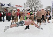 Canada Carnaval Snow Bathing  .JPEG-0c554