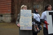 6. marta pikets par krievu valodu skolās pie Izglītības un zinātnes ministrijas - 3