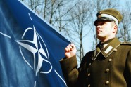 2004 - Šodien Latvija kļūst par NATO dalībvalsti 