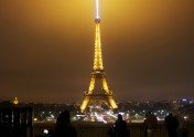 Eiffel Tower 08