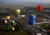 Gaisa balonu festivāls Filipīnās - 6