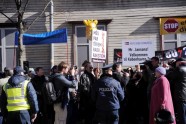 Krievu skolu atbalsta štābs protestē pret tiesībsarga darbību - 8