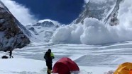 lavīna Everestā - 4
