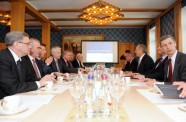 Valsts prezidents tiekas ar Latvijas lielāko pilsētu vadītājiem - 18