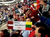 Lietuvieši atbalsta latviešu hokejistus Minskā - 4
