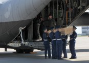MH17 upurus nosūta uz Nīderlandi - 6