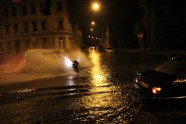 Foto: Plūdi Lāčplēša un Gogoļa ielas krustojumā - 8