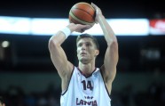 Latvijas basketbolisti uzvar Zviedrijas izlasi - 2