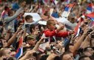 Serbija Putinu sveic kā varoni - 2